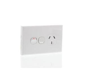 Ravelo P1HX GPO, Single, Powerpoint, Switchplug Combination, With Extra Switch, Single Pole, Flush, Horizontal, 250V 10A, 3 Pin, White