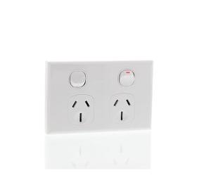 Ravelo P2H15 GPO, Double, Powerpoint, Switchplug Combination, Single Pole, Flush, Horizontal, 250V 15A, 3 Pin, White